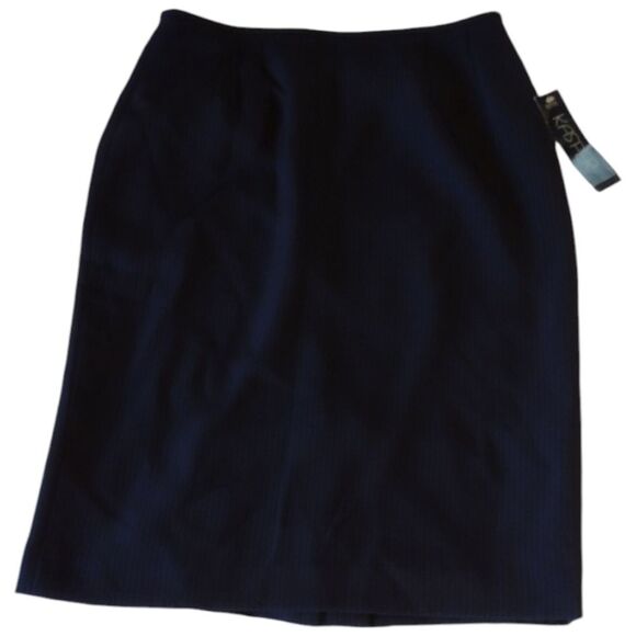 Kasper navy blue pinstripe knee length silky satin lined skirt women's size 6P - Picture 5 of 9